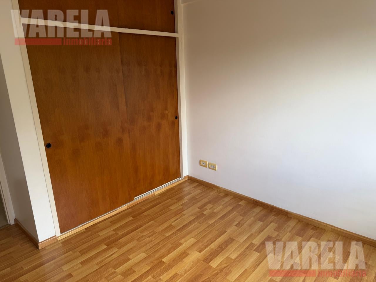 Foto de Departamento en Alquiler Floresta-2 amb. al frente c/Balcón piso, imagen 2