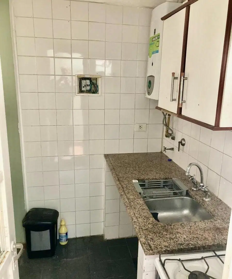 DEPARTAMENTO apto prof. en Microcentro ideal varios Usos 4