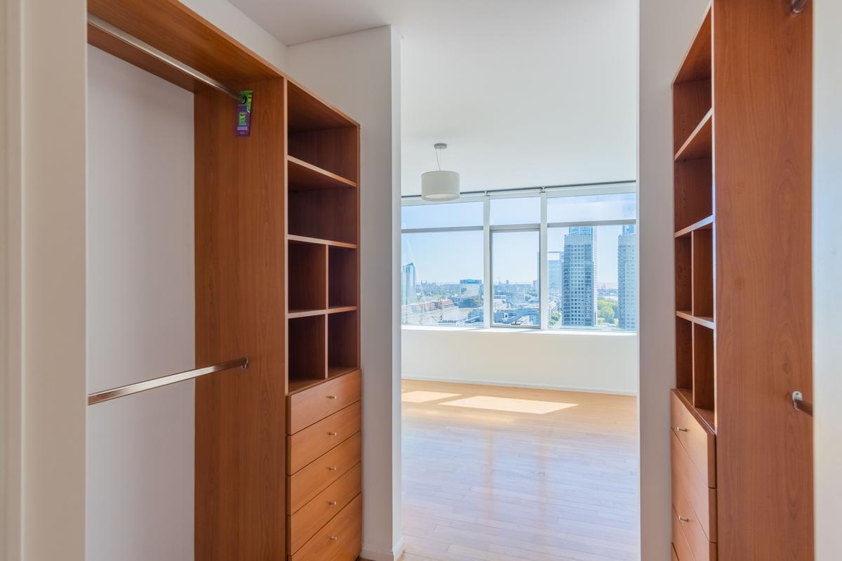 Venta Departamento de 3 Ambientes en Torre El Mirador - Puerto Madero 1