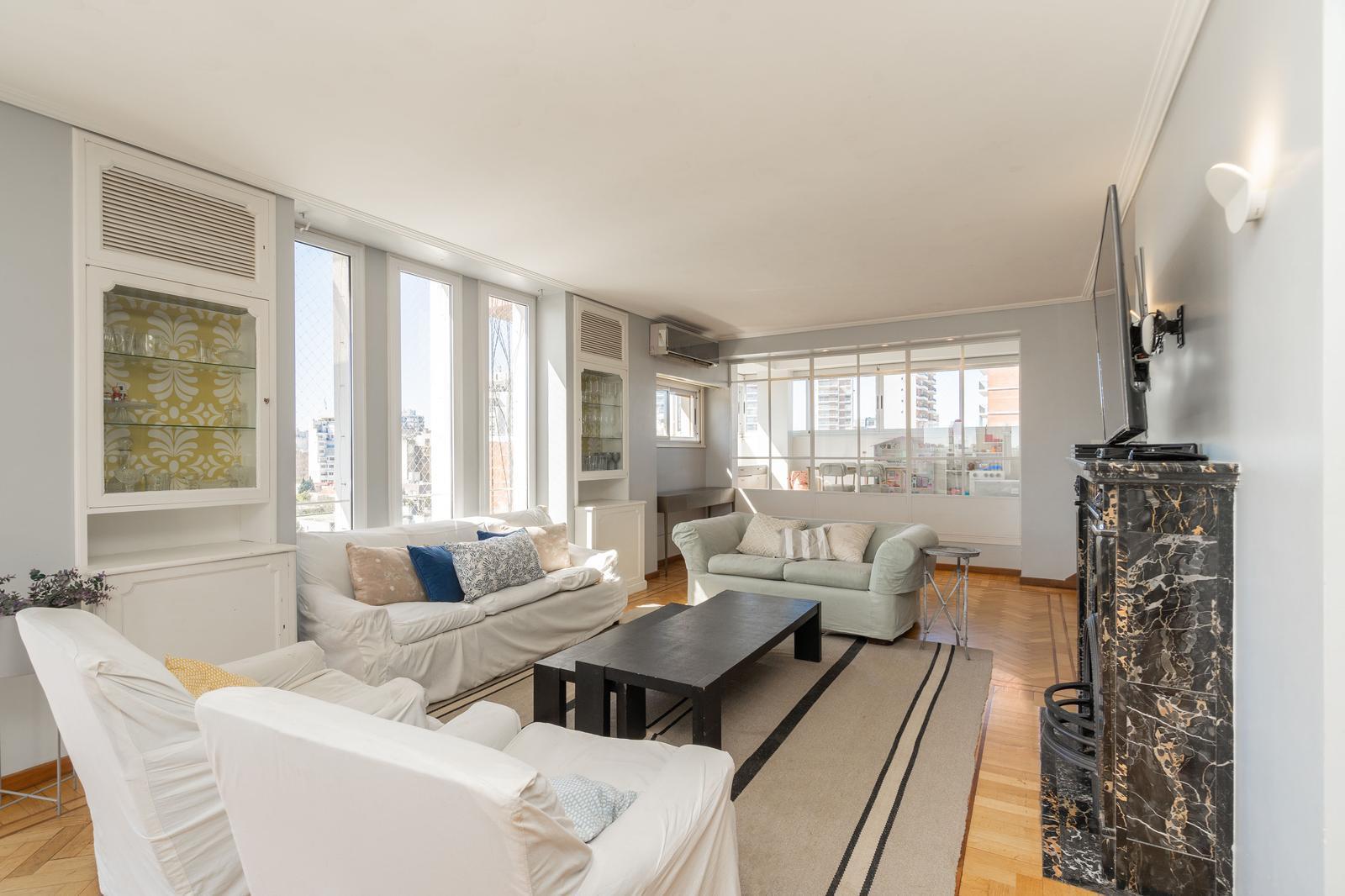 Departamento Venta - Piso- 5 Ambientes - Torre de categoría en Belgrano R