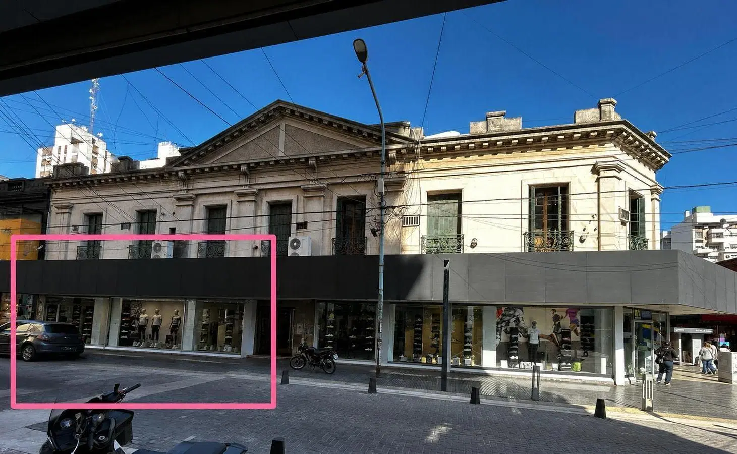Local Moreno y Peatonal Rivadavia, Quilmes 3