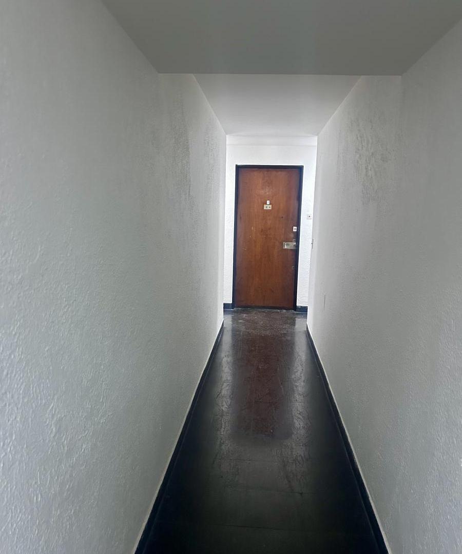 Foto de Departamento sobre Avenida Corrientes excelente ubicacion, imagen 5