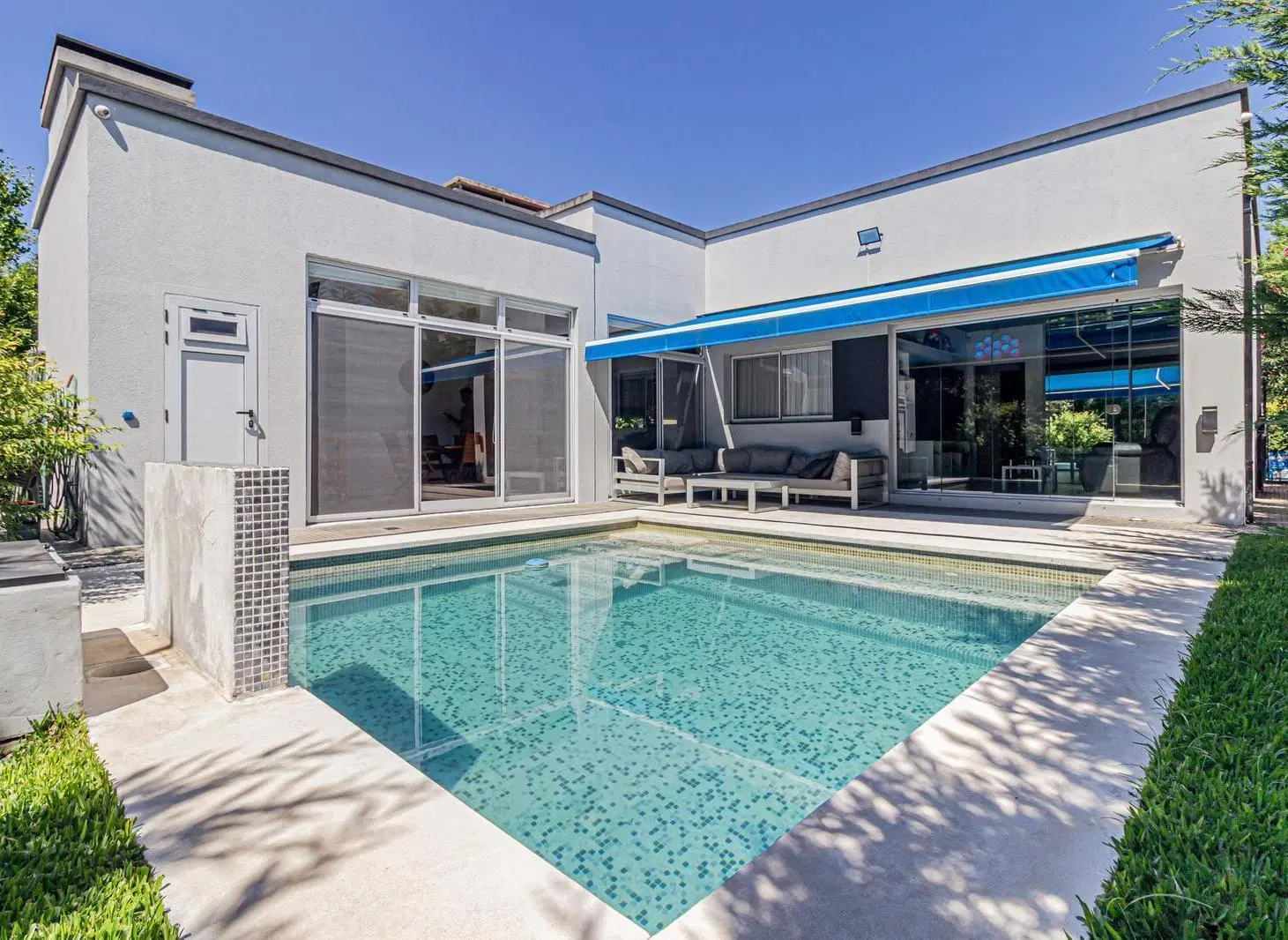 Casa en Altos de Hudson II 3