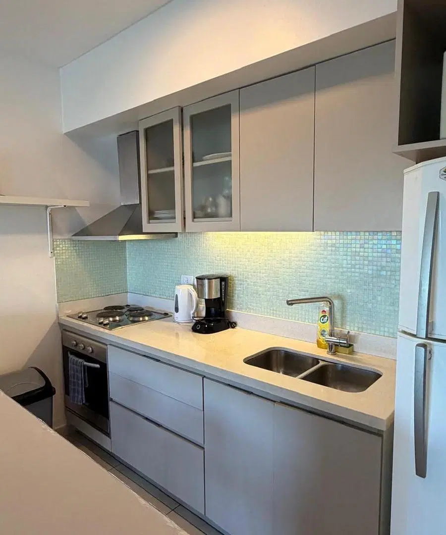 Departamento en Alquiler amoblado 2 Amb c/cochera Torre amenities 5