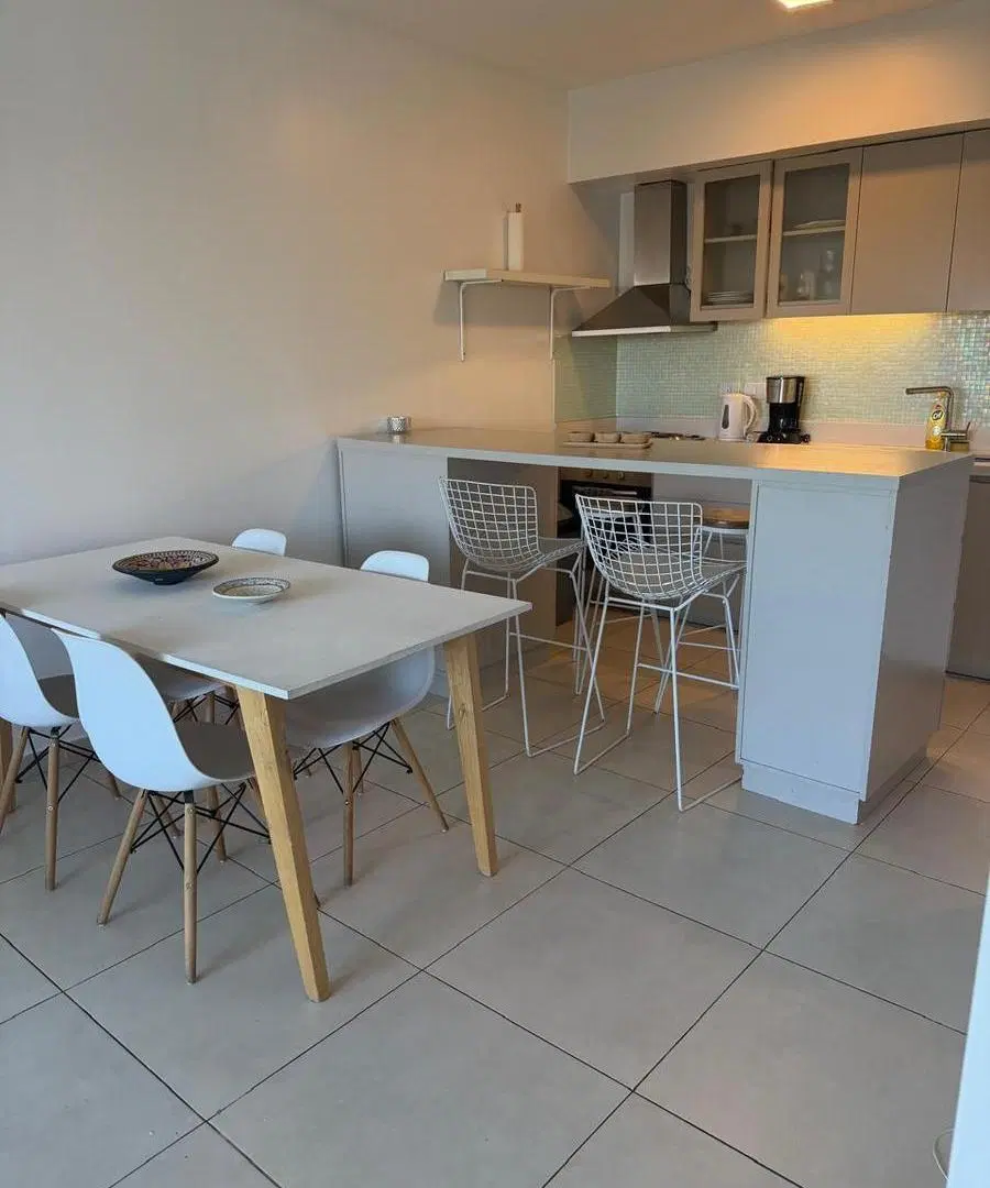 Departamento en Alquiler amoblado 2 Amb c/cochera Torre amenities 2