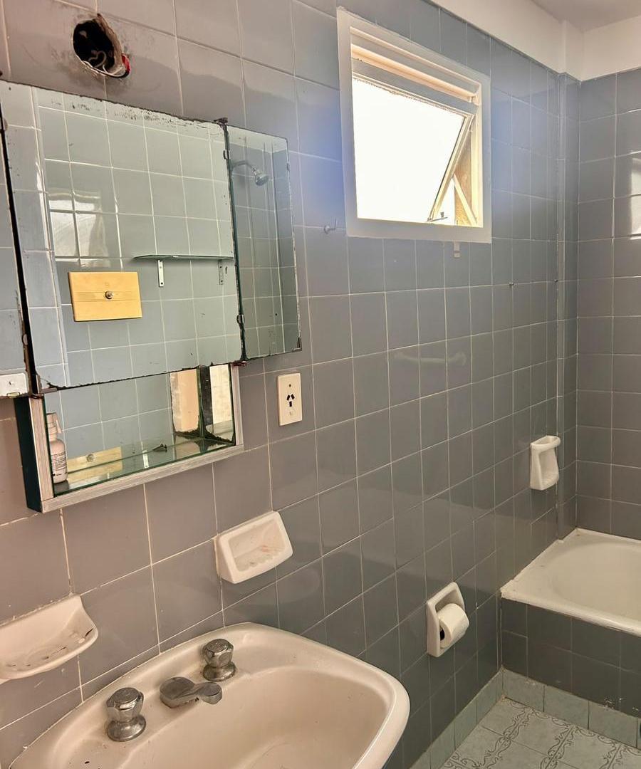 Foto de Departamento dos ambientes con patio cubierto en Coghlan, imagen 4