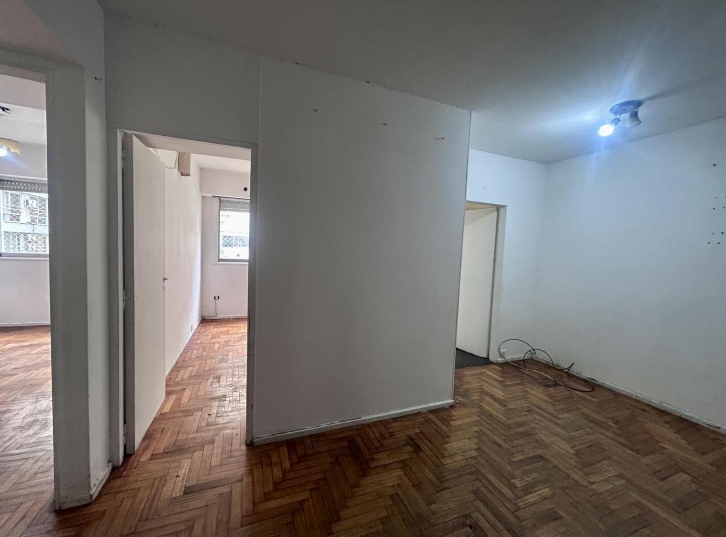 Foto de Departamento sobre Avenida Corrientes excelente ubicacion, imagen 4