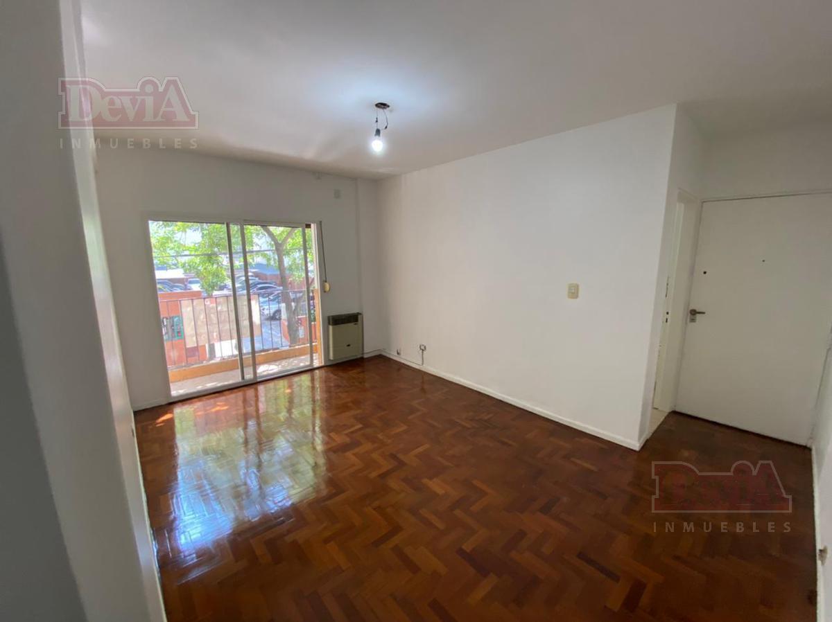 Venta - Departamento - 3 ambientes - Espacio guardacoche - Billinghurst 2100 - Barrio Norte