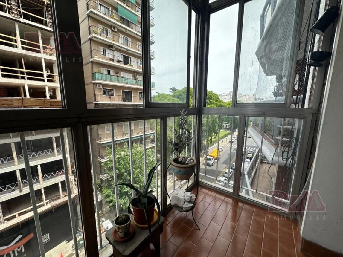 Venta - Departamento - 3 ambientes - Luminoso - Balcón - Av Luis Maria Campos 300 - Palermo