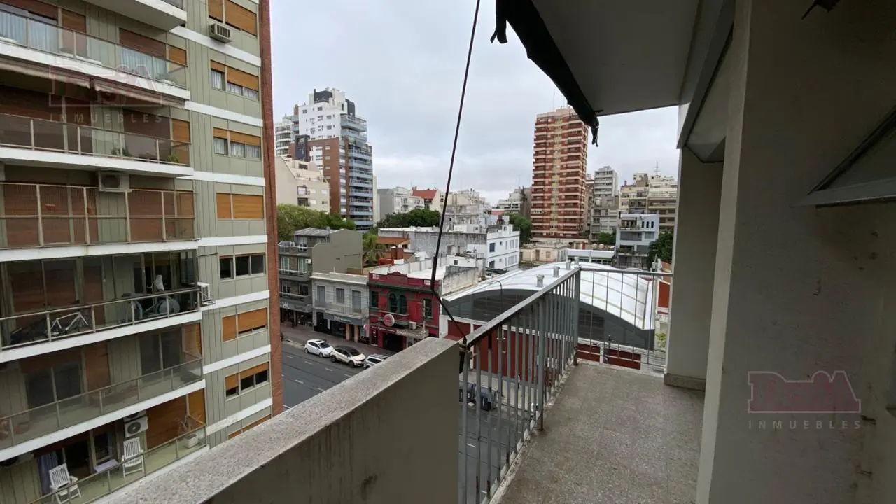 Alquiler - Departamento - Dos ambientes - Balcon - Villa Urquiza - Al frente 4