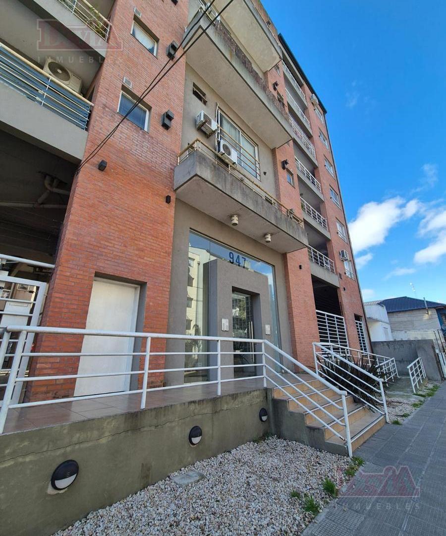 Departamento en alquiler 2 amb y cochera fija Tigre Zona Norte B As