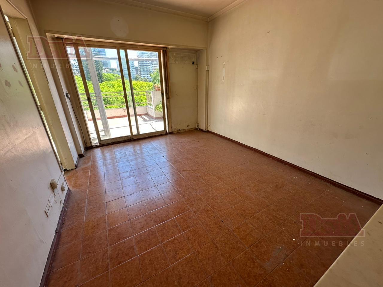 Venta - Departamento - 2 Ambientes - A refaccionar - Balcón Terraza - Montañeses - Belgrano