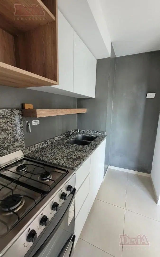Departamento 2 amb alquiler en Almagro 5