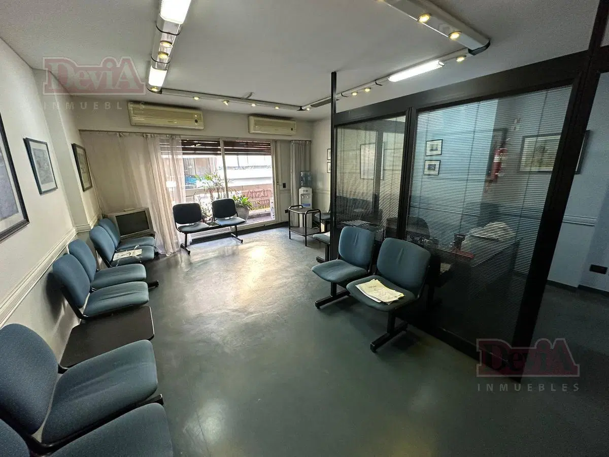 Venta- Consultorio - Avenida Pueyrredon 1300 1º - Recoleta 4