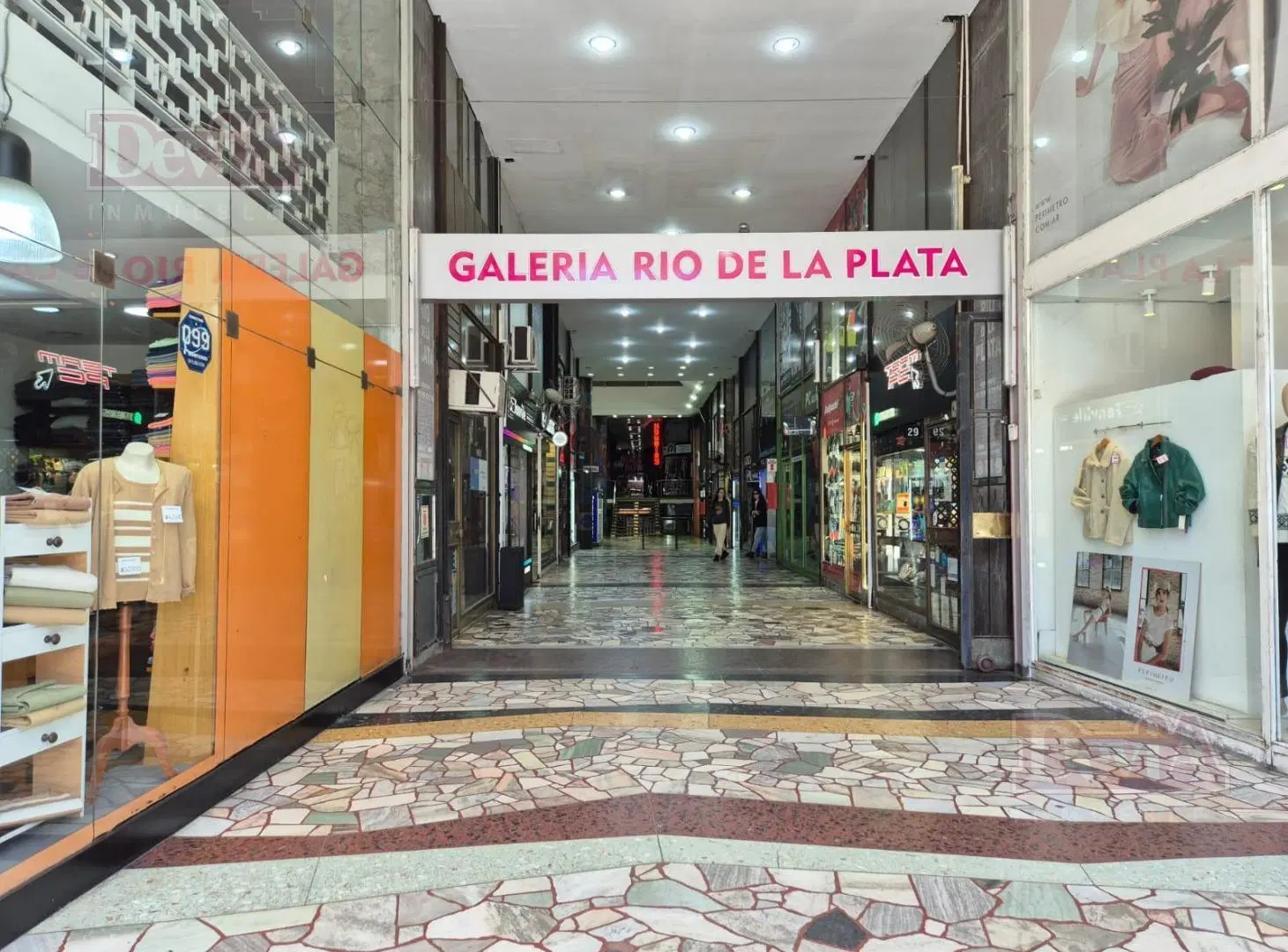 Local en galeria 5