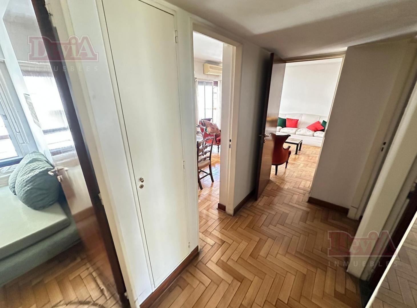 Foto de Venta - Departamento - 3 ambientes - Uriburu 1100 - Recoleta, imagen 3