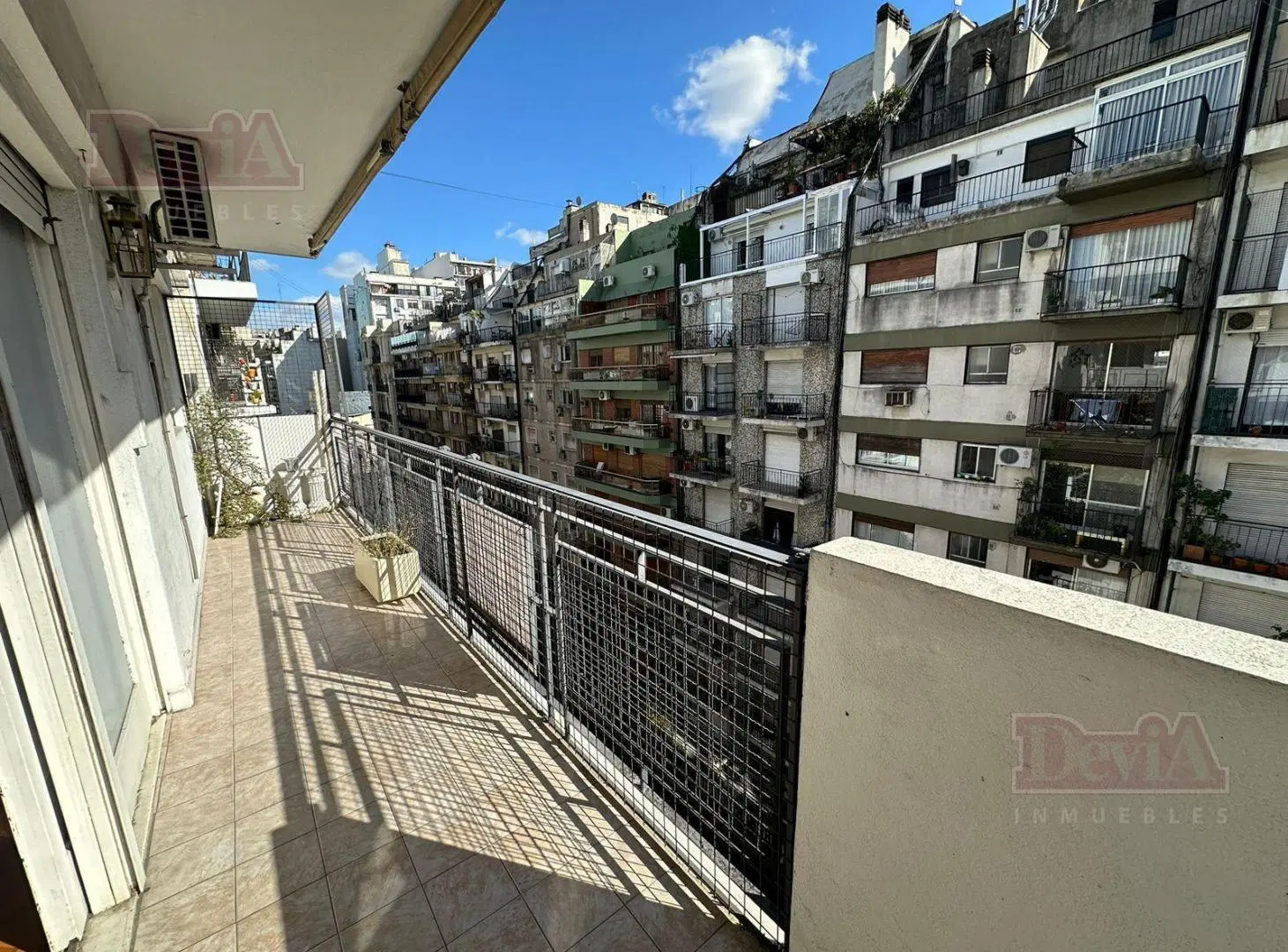 Venta - Departamento - 2 ambientes con dependencia - Aguero 1600 - Barrio Norte 4