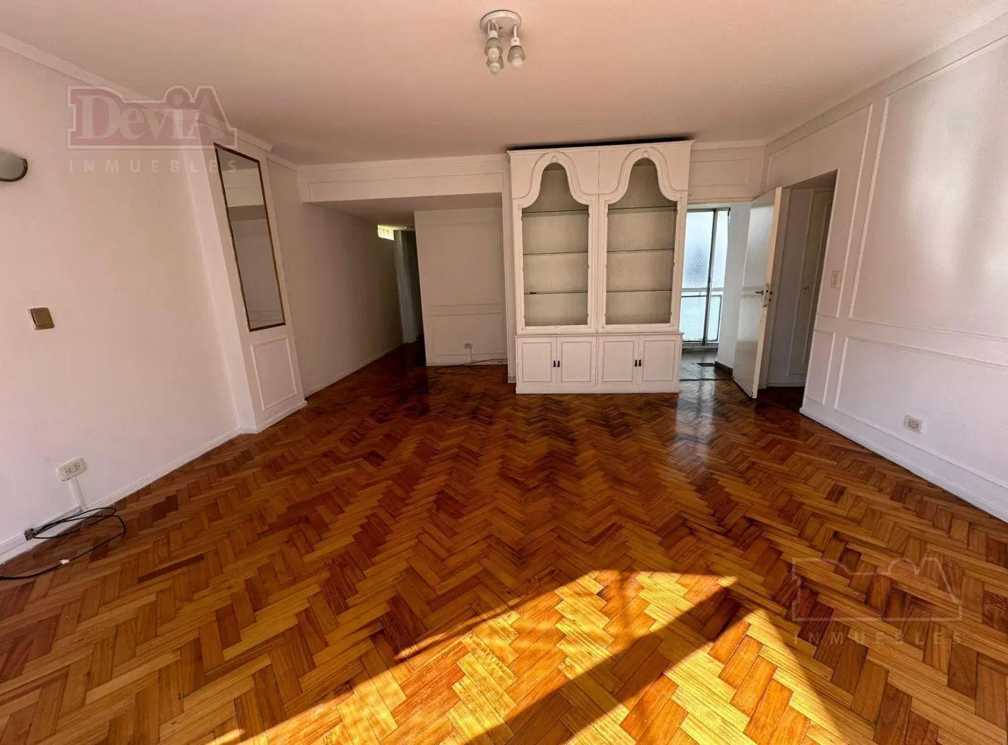 Venta - Departamento - 2 ambientes con dependencia - Aguero 1600 - Barrio Norte 8