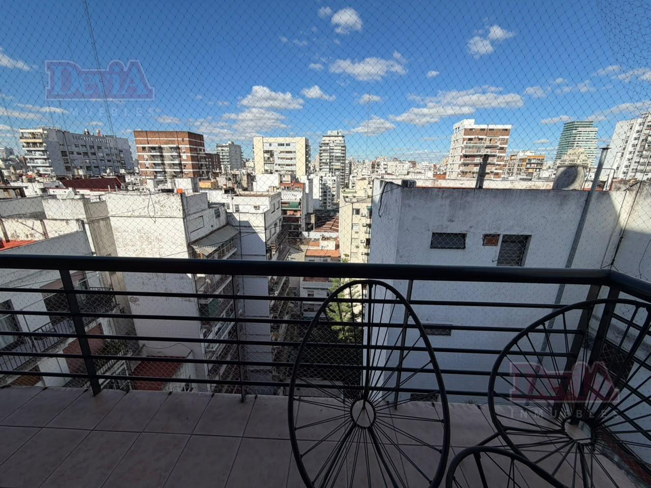 Foto de Alquiler - Departamento - 3 amb c/ cochera - Avenida Coronel Diaz 2300, imagen 3