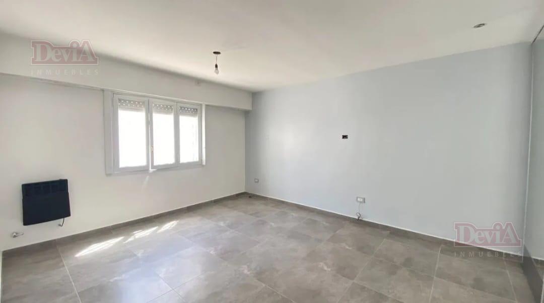 Foto de Casa Venta Lote Propio Jose Leon Suarez, imagen 4
