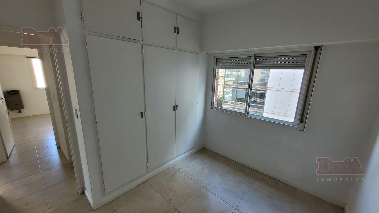 Foto de Departamento en Venta 3 amb Monserrat Cap Fed, imagen 2