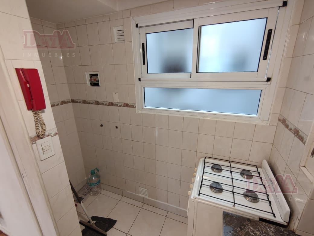 Foto de Venta - Departamento - Luminoso - 2 Ambientes - Recoleta - Oportunidad, imagen 4