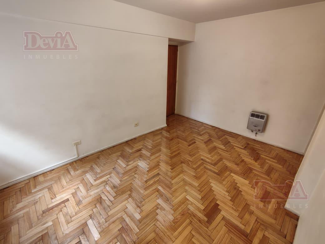 Foto de Venta - Departamento - Luminoso - 2 Ambientes - Recoleta - Oportunidad, imagen 2