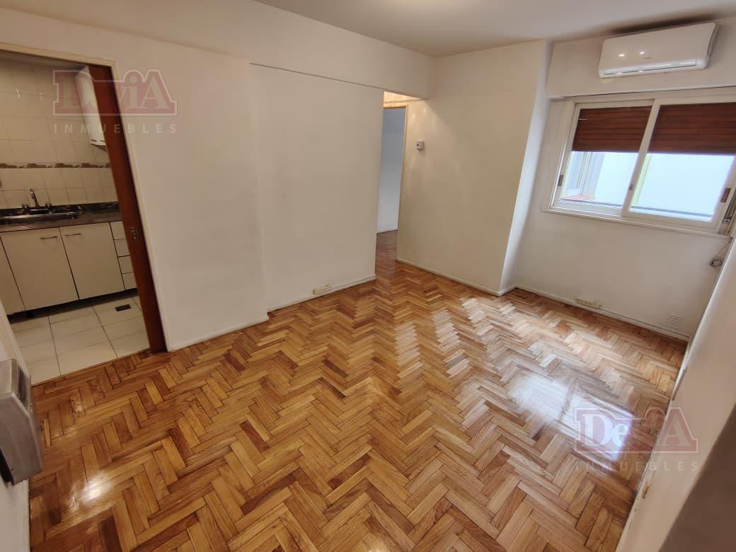 Foto de Venta - Departamento - Luminoso - 2 Ambientes - Recoleta - Oportunidad, imagen 3
