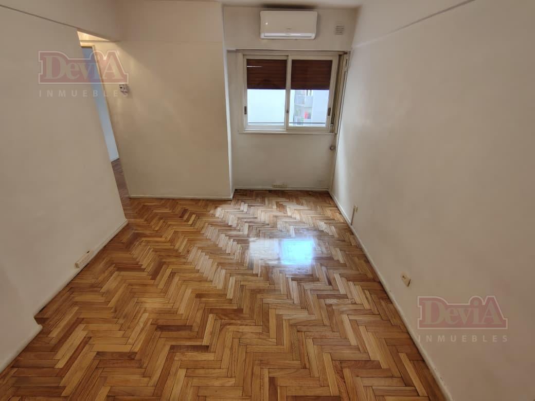 Foto de Venta - Departamento - Luminoso - 2 Ambientes - Recoleta - Oportunidad, imagen 1