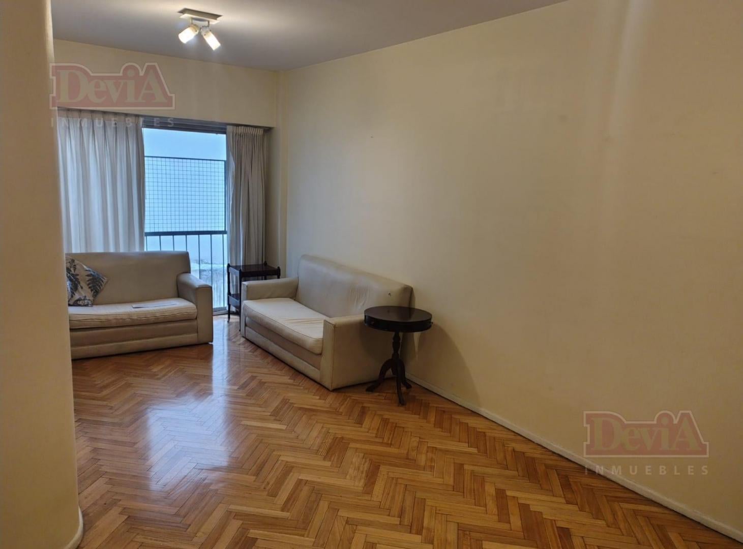 Foto de Venta y Alquiler - Departamento - 3 ambientes c/ balcón - Azcuénaga, imagen 2
