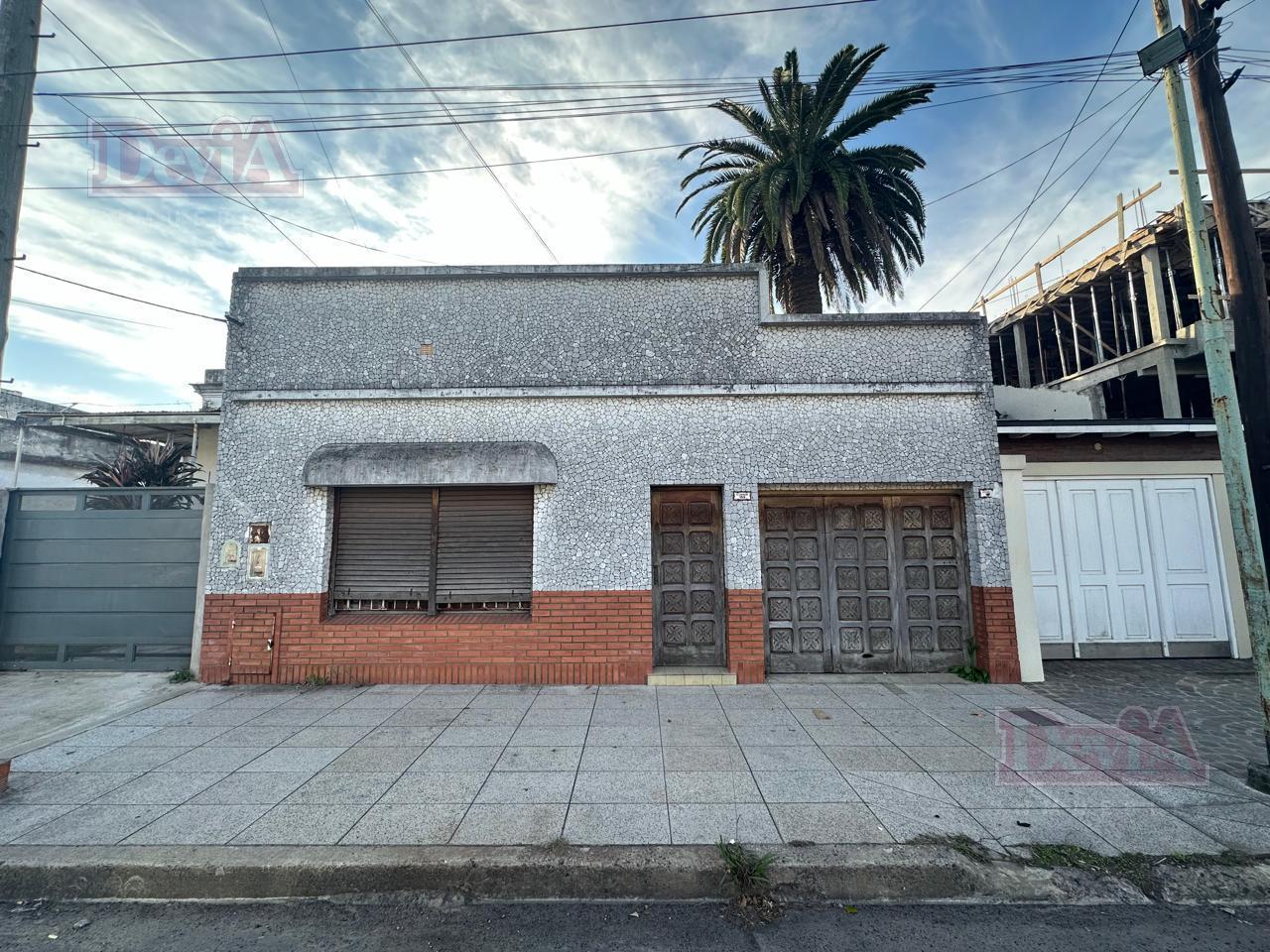 Foto de Venta - Casa a Refaccionar - Almirante O'connor 100 - Ramos Mejia, imagen 2