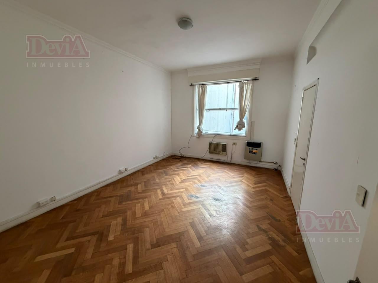 Foto de Alquiler - Oficina - 102 m2 - San Martin y Viamonte, imagen 3
