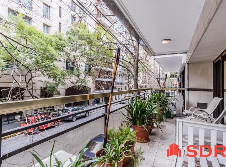Departamento en Alquiler 4 ambientes c/ dependencia - Recoleta 4
