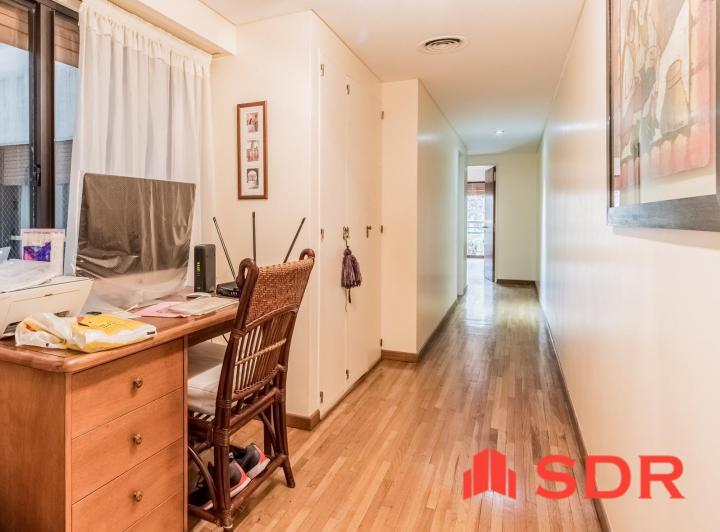 Departamento en Alquiler 4 ambientes c/ dependencia - Recoleta 5