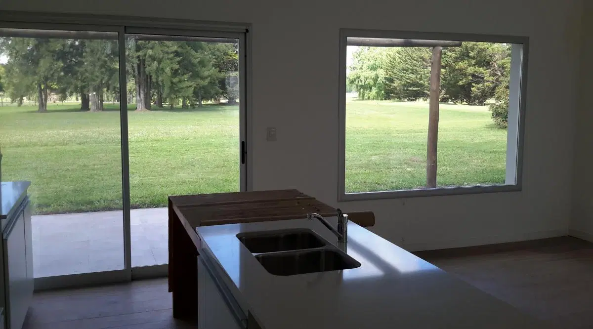 CASA en VENTA, LAS PRADERAS, LUJAN UF 228 5