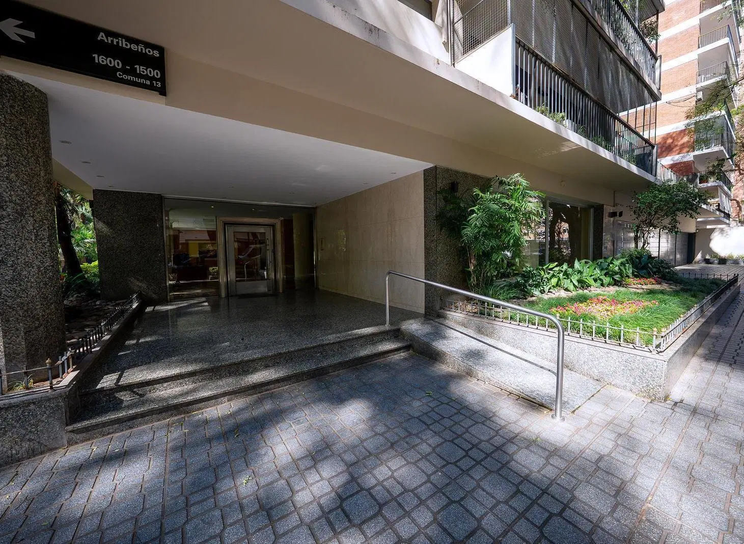 Departamento 4 ambientes en Belgrano con cochera doble y piscina 4