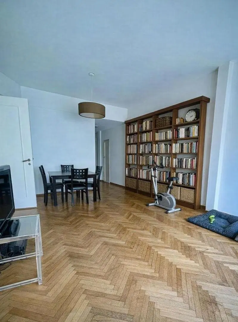 RETASADO! Departamento en venta de 3 ambientes con dependencia 1