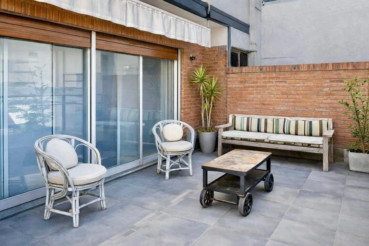 PISO COMPLETO con TERRAZA y PARRILLA – Vista abierta, COCHERA CUBIERTA | Villa Urquiza 2