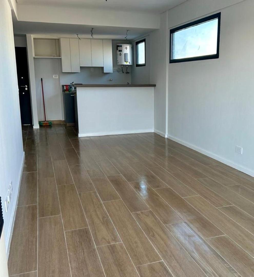 Foto de Lindisimo 2 ambientes con cochera, parrilla y pileta - Villa Urquiza, imagen 2