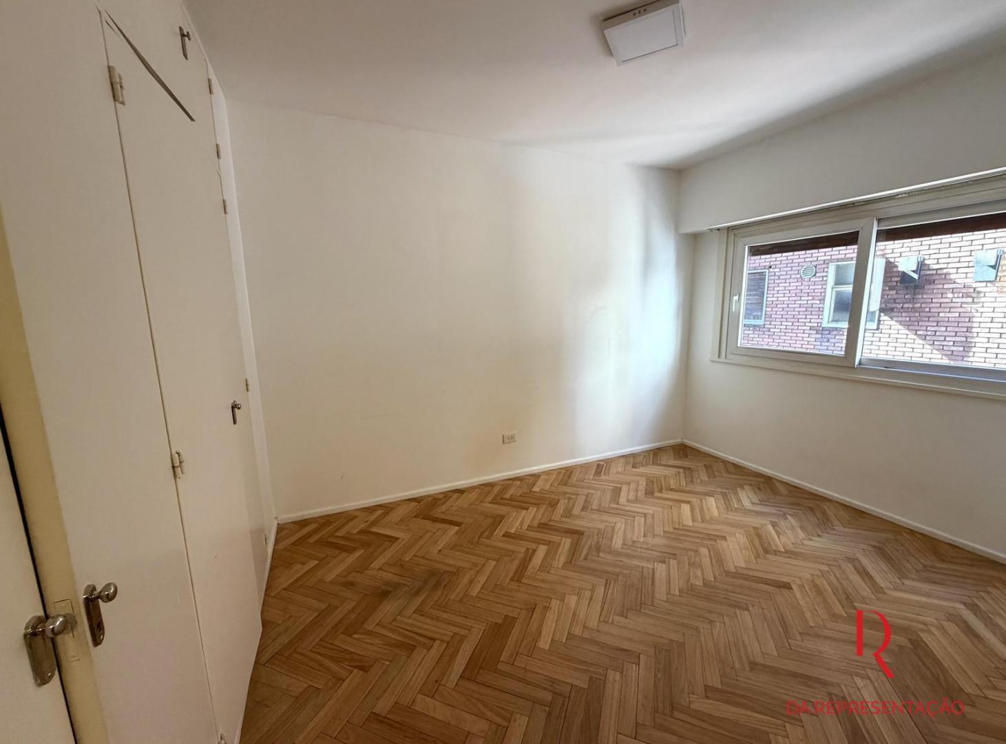 Foto de 3 AMBIENTES EN ALQUILER EN RECOLETA – PISO 12 – MUY LUMINOSO Y CON, imagen 3