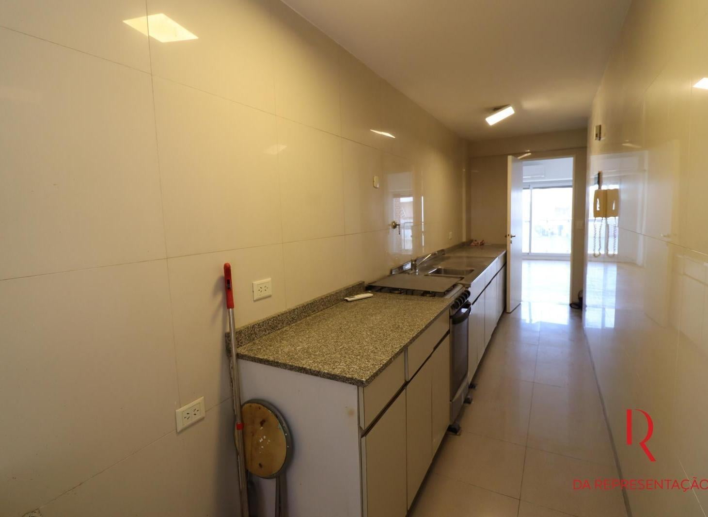 Foto de 3 AMBIENTES EN ALQUILER EN RECOLETA – PISO 12 – MUY LUMINOSO Y CON, imagen 4