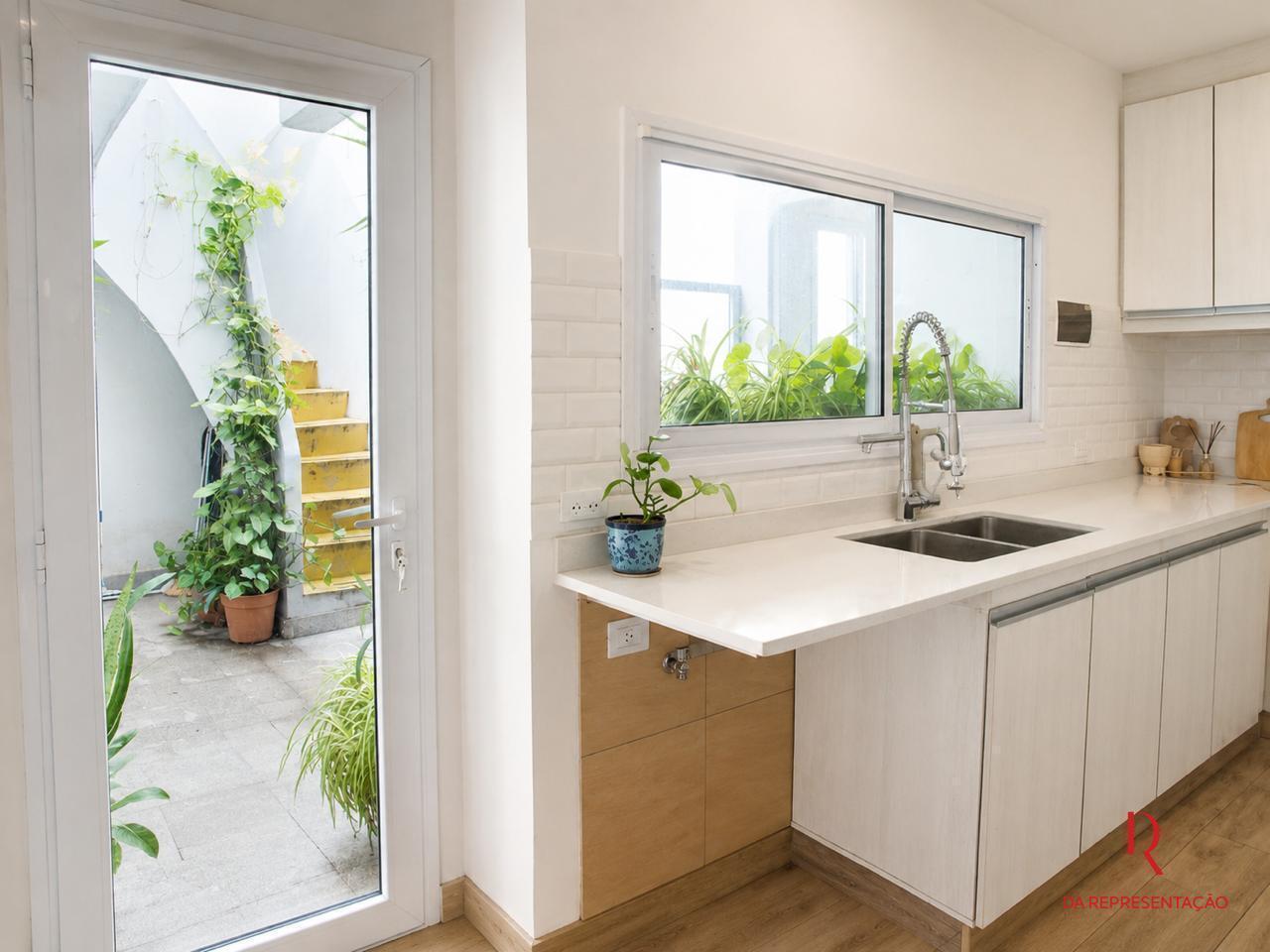 Foto de EXCELENTE PH EN VENTA . 1º Piso por ESCALERA . ESTACIÓN VICENTE LOPEZ, imagen 2