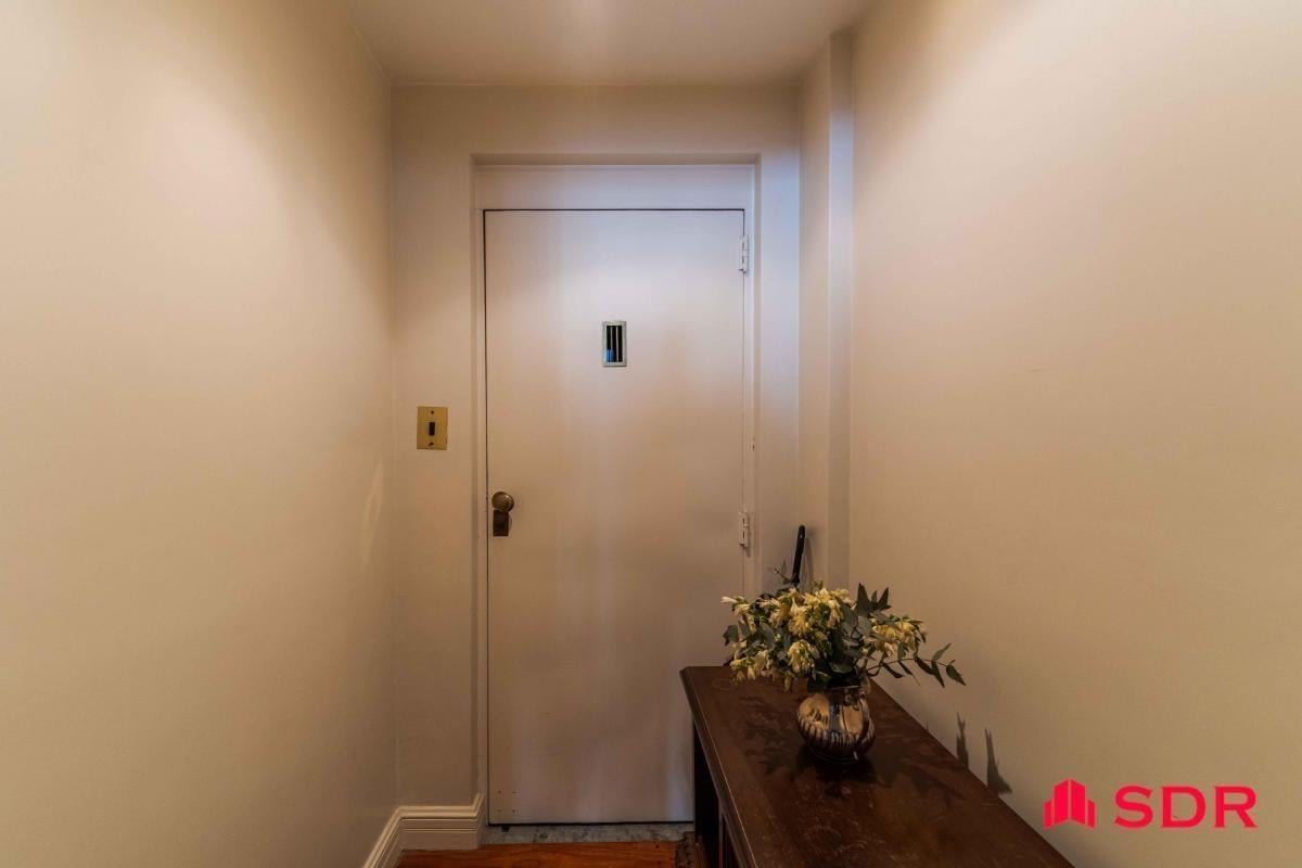 Foto de PISO en VENTA . 3 DORMITORIOS en SEGUI 3800 Y LAFINUR , IMPECABLE, imagen 1