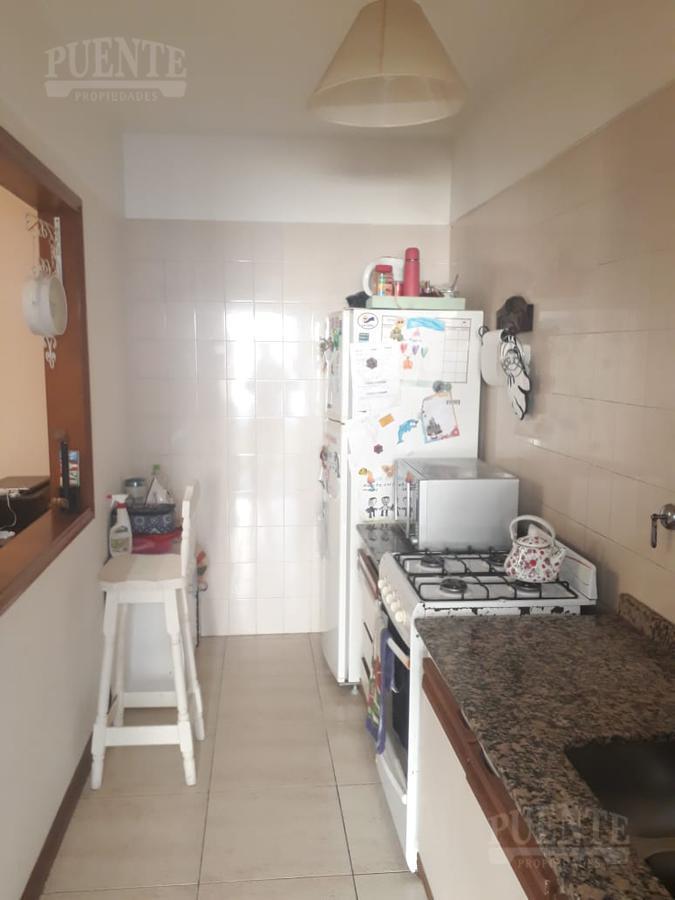 Casa - Temperley Oeste