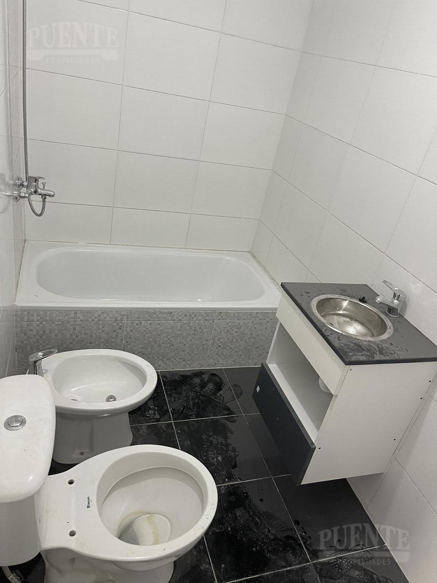 Departamento - Banfield Este 4