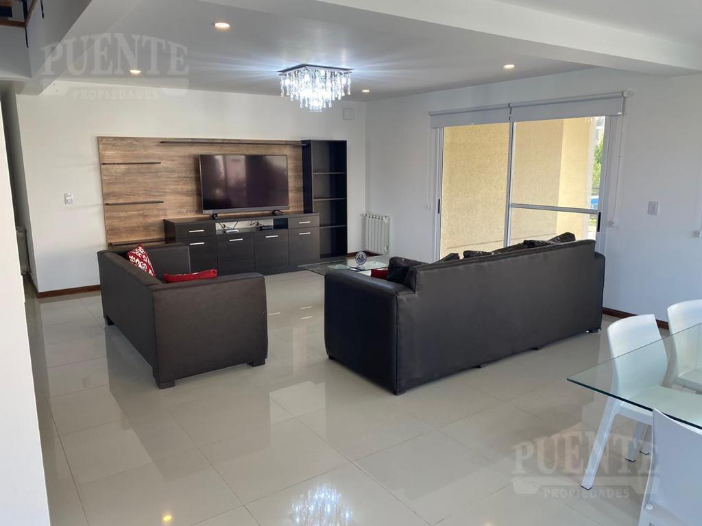 Casa - Barrio Santa Juana - Venta