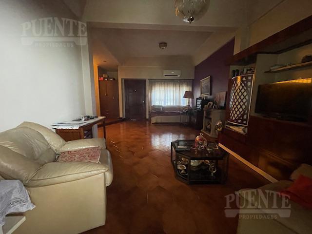 Casa - Banfield Oeste 2