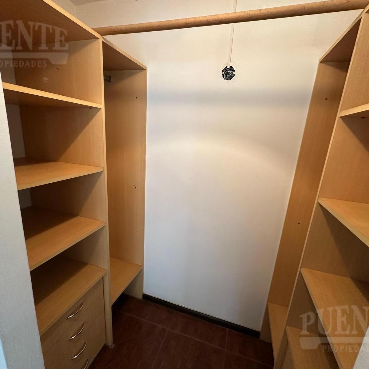 Campos De Echeverria Casa a la Venta