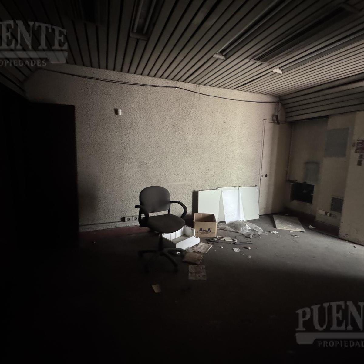 Edificio Comercial en Valentin Alsina 2