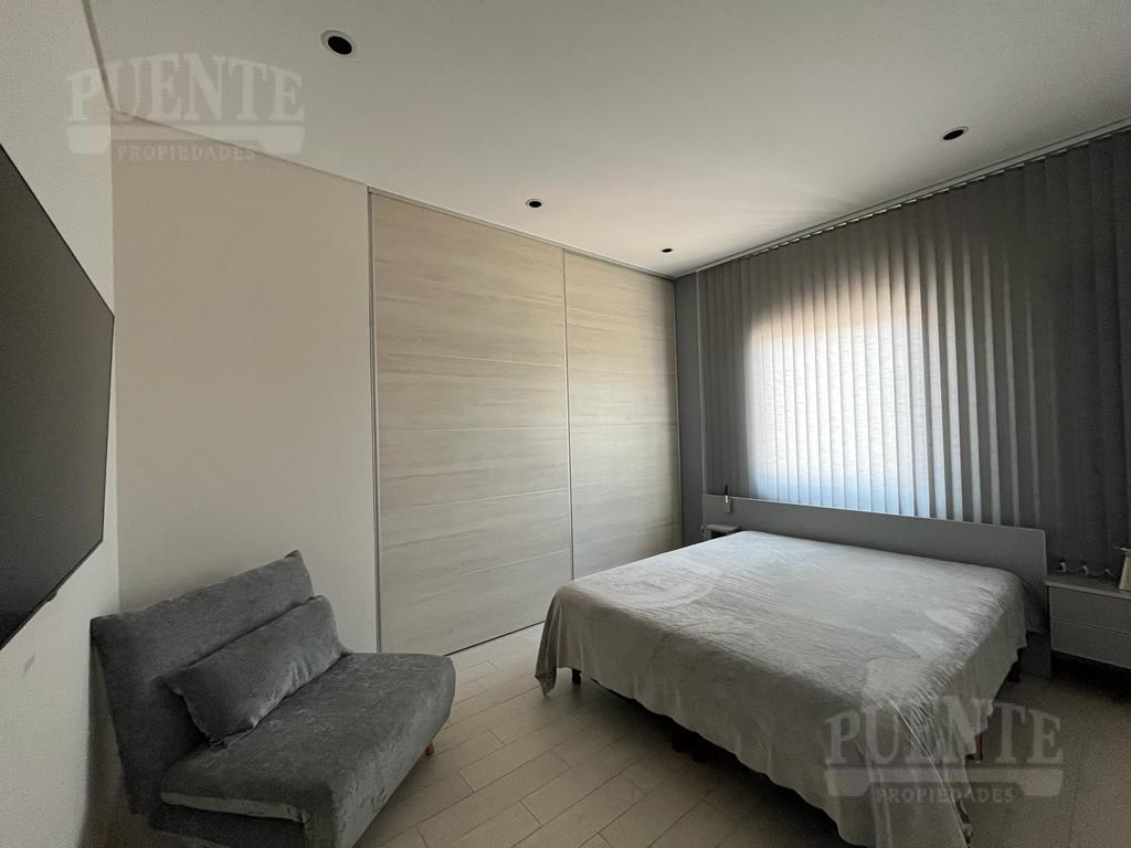 Foto de Casa en venta en Horizontes al Sur con Fondo al Lago, imagen 3